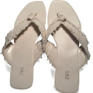 Zara Fringed Flat Thong Sandals Cream Ivory Women's Size 38 7 New without tags